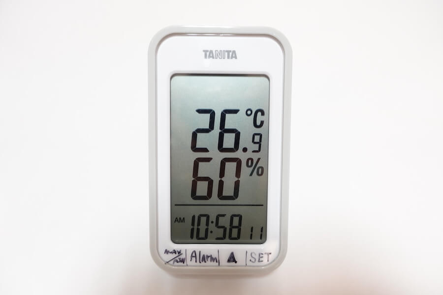 タニタの温湿度計